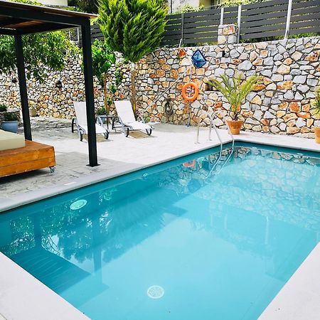 Spacious Maistrali Villa, Private Pool & Garden Rodhákinon Ngoại thất bức ảnh